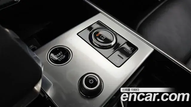 Land Rover Range Rover 2022 — ფოტო 20/40