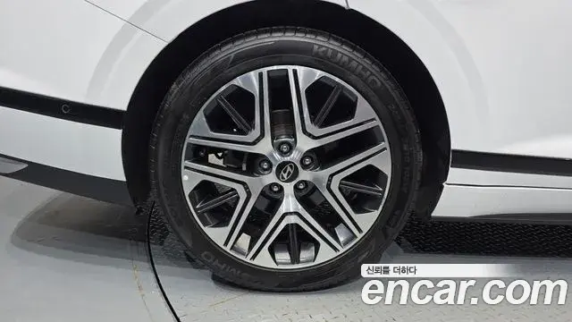 Hyundai Grandeur Hybrid 2024 — Photo 10/34