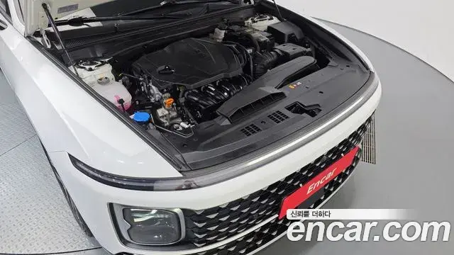 Hyundai Grandeur Hybrid 2024 — Photo 30/34