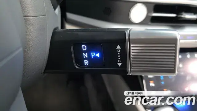 Hyundai Grandeur Hybrid 2024 — Photo 28/34