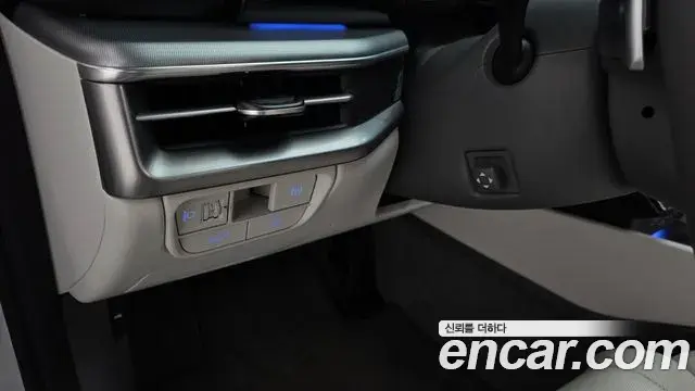Hyundai Grandeur Hybrid 2024 — Photo 26/34
