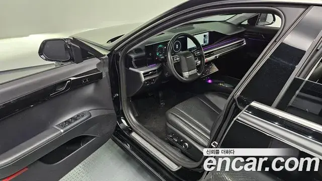 Hyundai Grandeur Hybrid 2023 — ფოტო 8/35