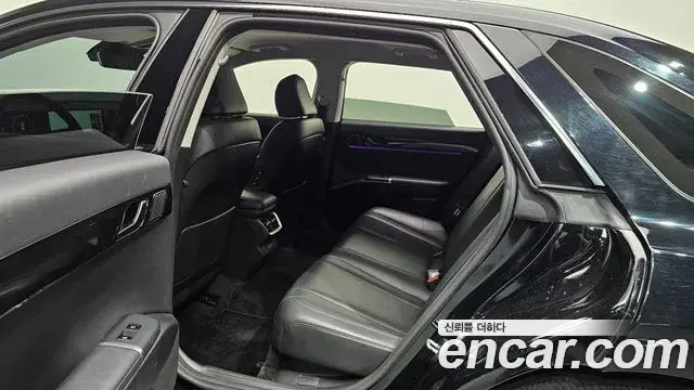 Hyundai Grandeur Hybrid 2023 — ფოტო 14/35
