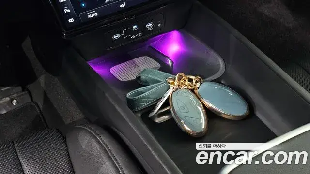 Hyundai Grandeur Hybrid 2023 — ფოტო 26/35