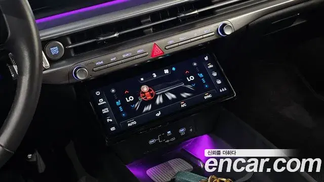 Hyundai Grandeur Hybrid 2023 — ფოტო 20/35