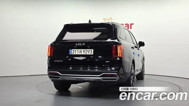 Kia Sorento 2022 — Фото 4/20