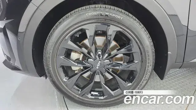 Kia Sorento 2022 — Фото 5/20