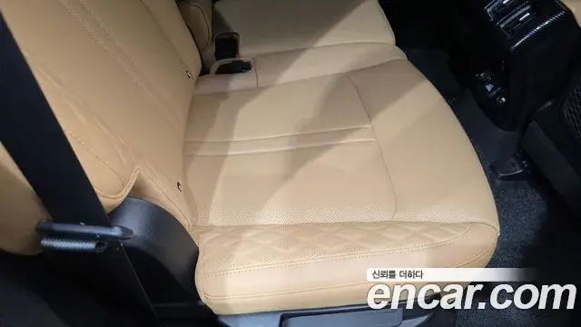 Kia Sorento 2022 — ფოტო 26/36