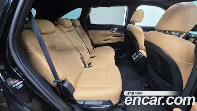 Kia Sorento 2022 — ფოტო 29/36