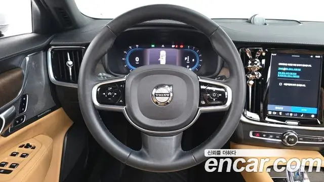 Volvo S90 2023 — ფოტო 17/20
