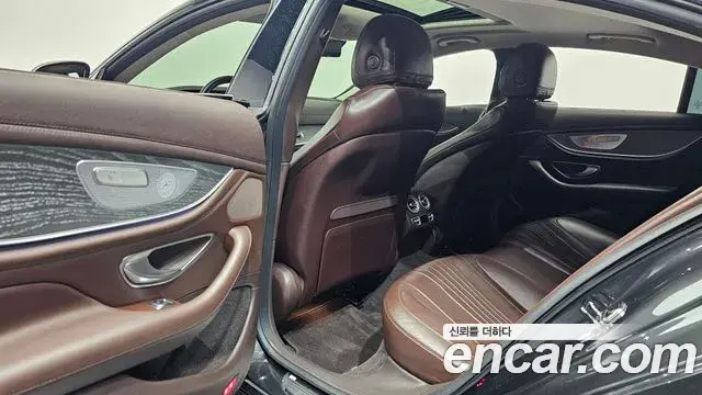 Mercedes-Benz CLS-Class 2021 — Şəkil 30/34