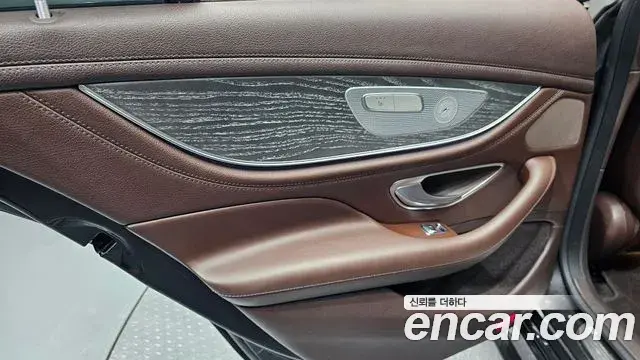 Mercedes-Benz CLS-Class 2021 — Şəkil 24/34