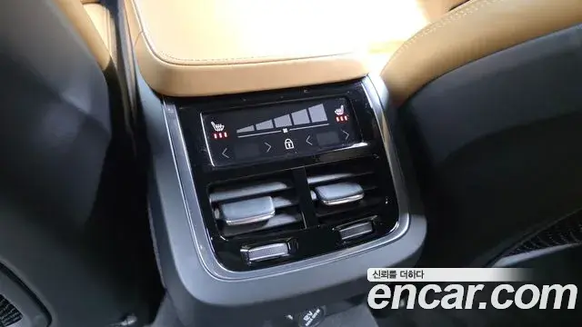 Volvo S90 2019 — ფოტო 20/34