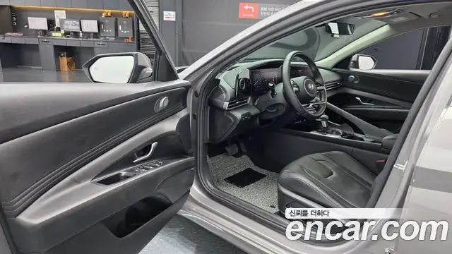 Hyundai The New Avante Hybrid 2021 — ფოტო 23/32
