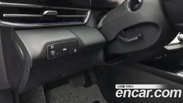 Hyundai The New Avante Hybrid 2021 — ფოტო 27/32