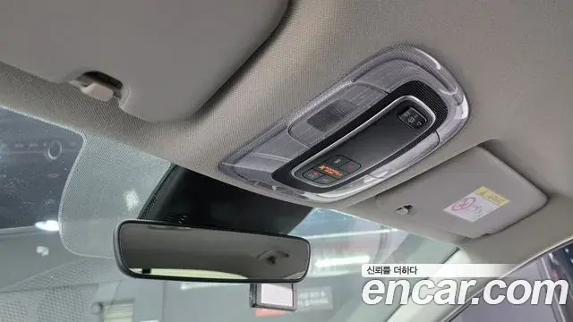 Hyundai The New Avante Hybrid 2021 — ფოტო 4/32