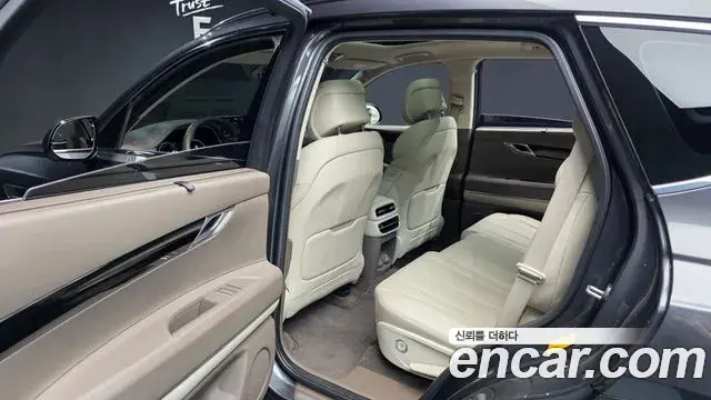 Genesis GV80 2022 — ფოტო 30/40