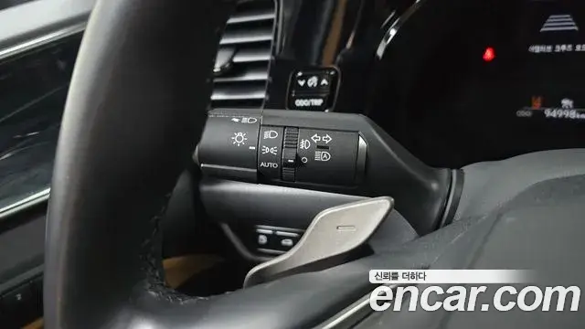 Lexus NX350h 2023 — Photo 13/31
