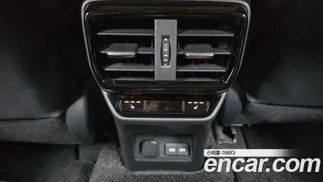 Lexus NX350h 2023 — Photo 15/31