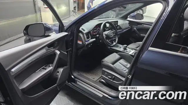 Audi Q5 2020 — ფოტო 4/31