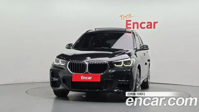 BMW X1 2022 — Şəkil 5/34
