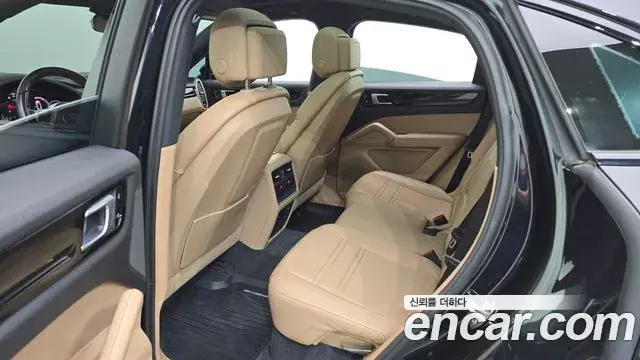 Porsche Cayenne 2020 — Şəkil 13/20