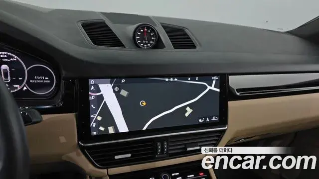 Porsche Cayenne 2020 — Şəkil 8/20