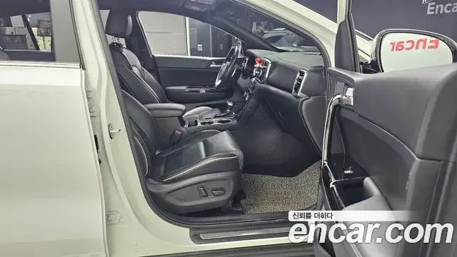 Kia Sportage The Bold 2019 — Фото 11/20