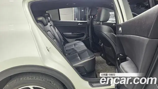 Kia Sportage The Bold 2019 — Фото 12/20