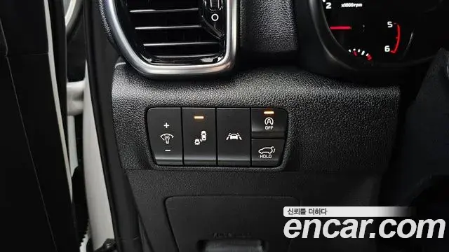 Kia Sportage The Bold 2019 — Фото 17/20