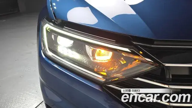 Volkswagen Jetta 2021 — Şəkil 22/33