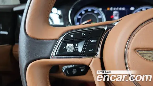 Bentley Bentayga 2019 — Şəkil 35/38