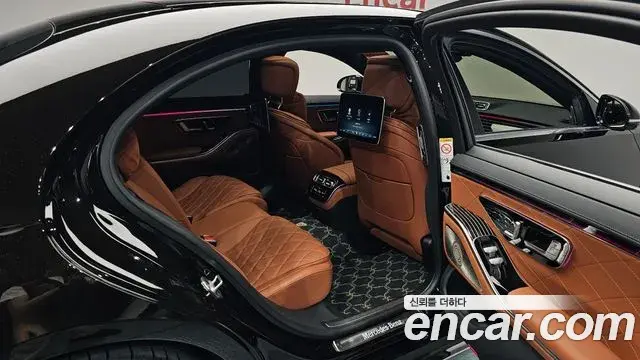 Mercedes-Benz S-Class 2024 — ფოტო 35/40