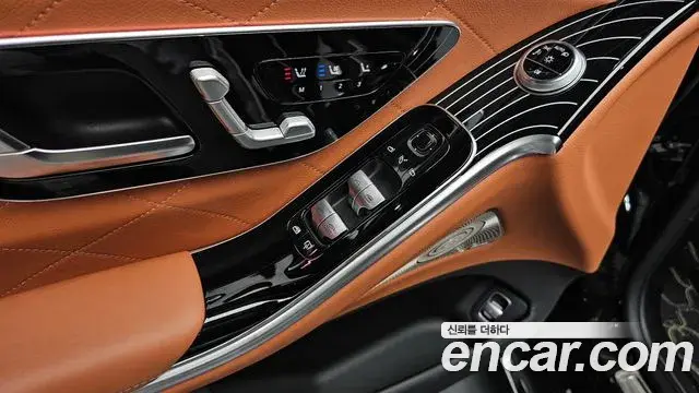 Mercedes-Benz S-Class 2024 — ფოტო 16/40