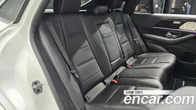 Mercedes-Benz GLE-Class 2023 — Фото 11/20