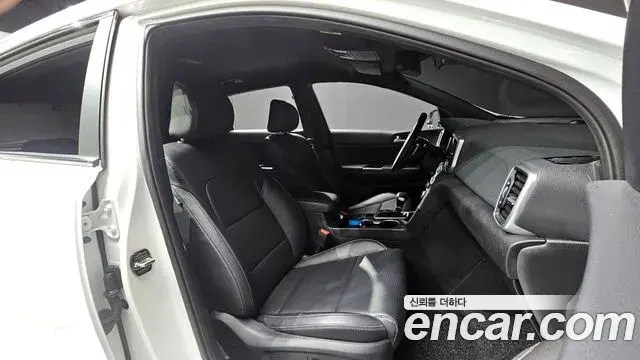 Kia Sportage The Bold 2021 — Photo 29/30