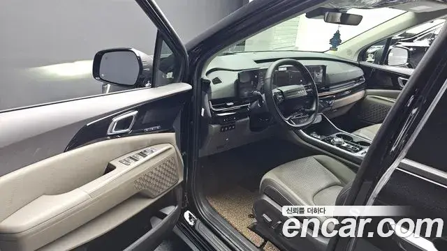 Kia Carnival 2025 — Фото 10/20