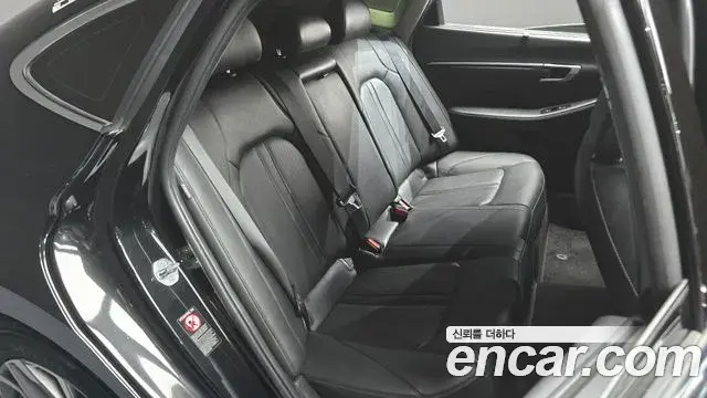 Hyundai Sonata 2022 — Фото 11/20
