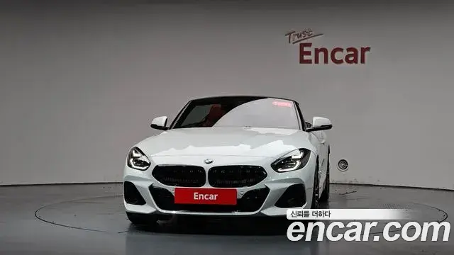 BMW Z4 2025 — Фото 3/20