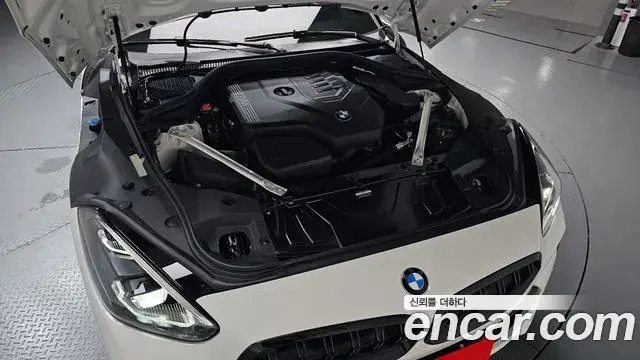 BMW Z4 2025 — Фото 6/20
