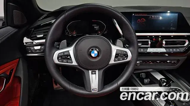 BMW Z4 2025 — Фото 12/20