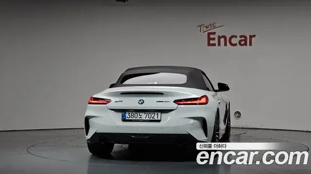 BMW Z4 2025 — Photo 17/35