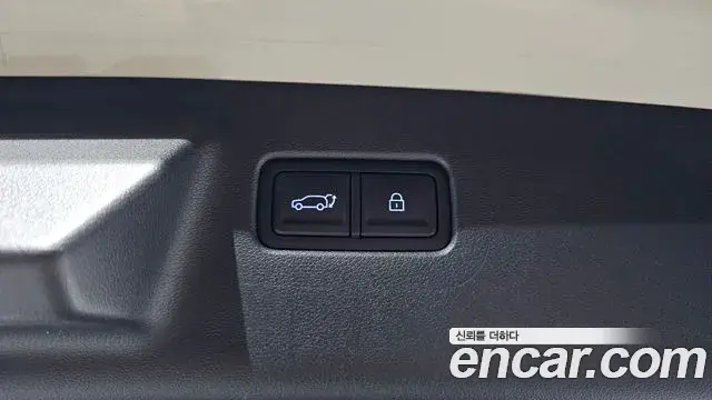 Hyundai Santa Fe 2025 — Photo 31/31