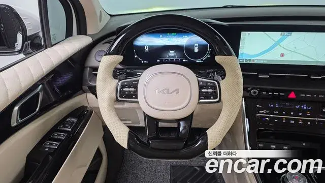Kia Carnival 2022 — Фото 13/20