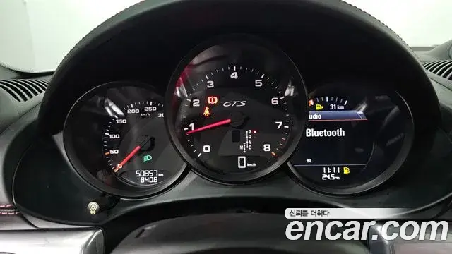 Porsche 718 Boxster 2019 — Şəkil 18/30