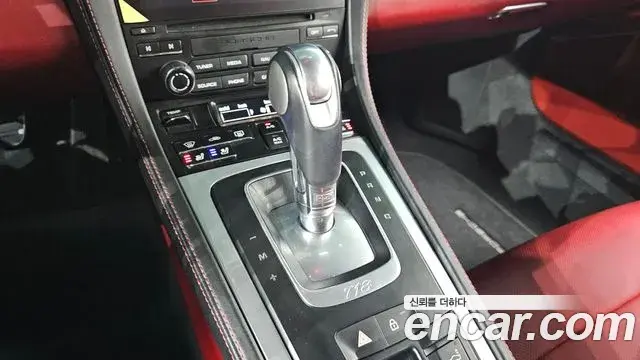 Porsche 718 Boxster 2019 — Şəkil 23/30