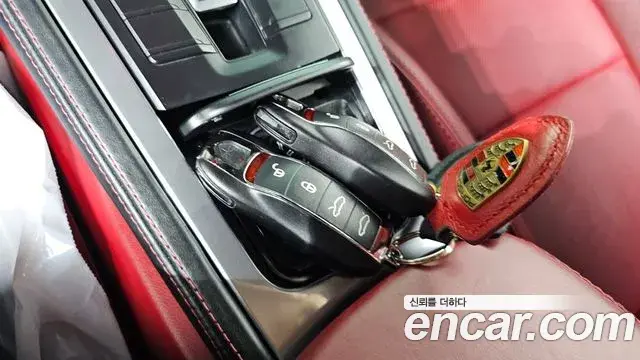 Porsche 718 Boxster 2019 — Şəkil 29/30