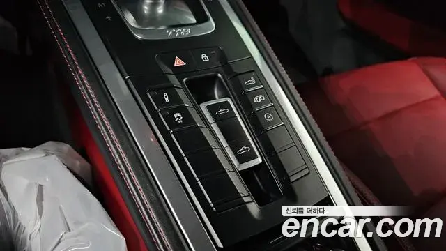 Porsche 718 Boxster 2019 — Şəkil 20/30