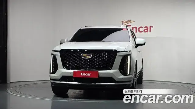 Cadillac Escalade 2025 — Photo 35/37