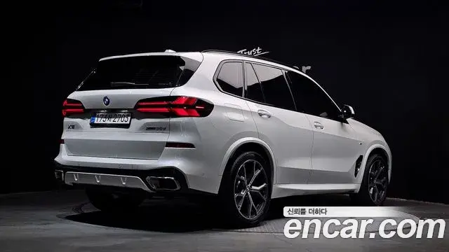 BMW X5 2025 — Photo 9/30